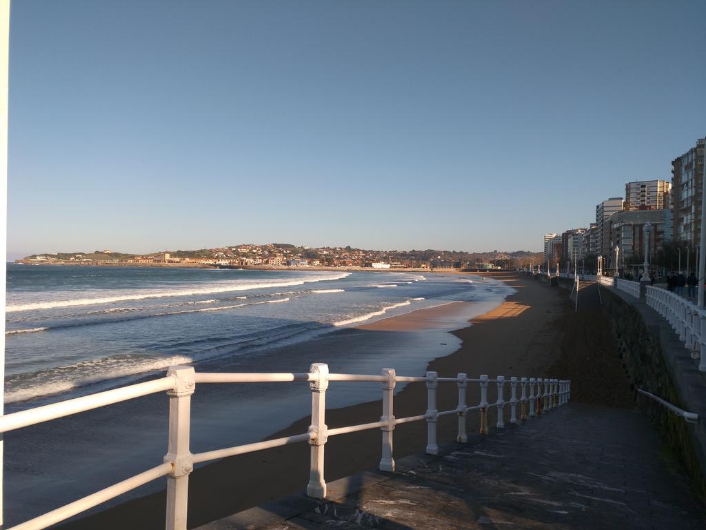 Iradri, Apartamento Playa Gijón Esterno foto